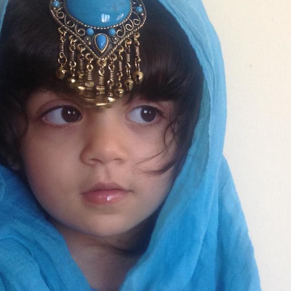 Meet your Posher, Fereshtah - Picture 1 of 1